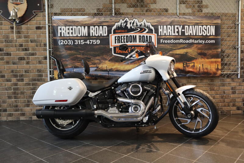 2021 Sport Glide® (FLSB)