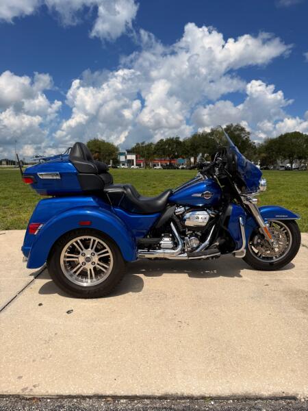 FLHTCUTG 2024 Tri Glide™ Ultra
