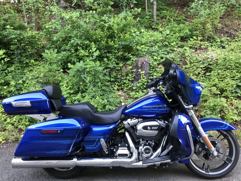 2019 Harley-Davidson® Street Glide® Blue Max
