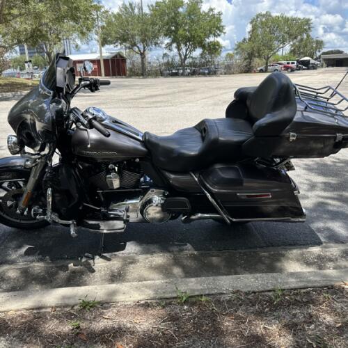 2014 Harley-Davidson® Ultra Limited Black/Grey thumb 0