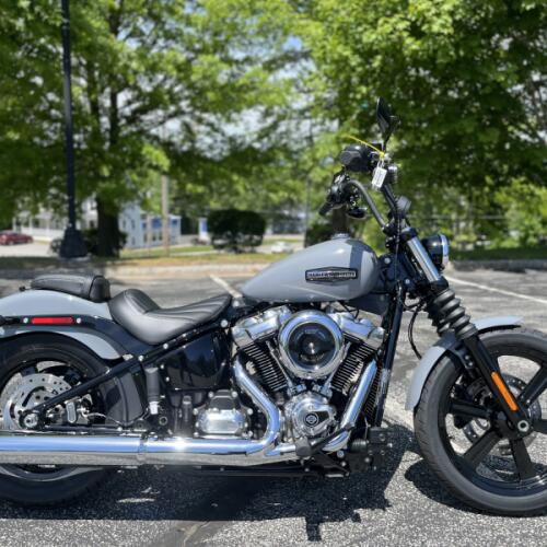 FXBB 2026 Street Bob® thumb 3
