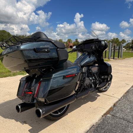 FLHXU 2025 Street Glide™ Ultra thumb 3