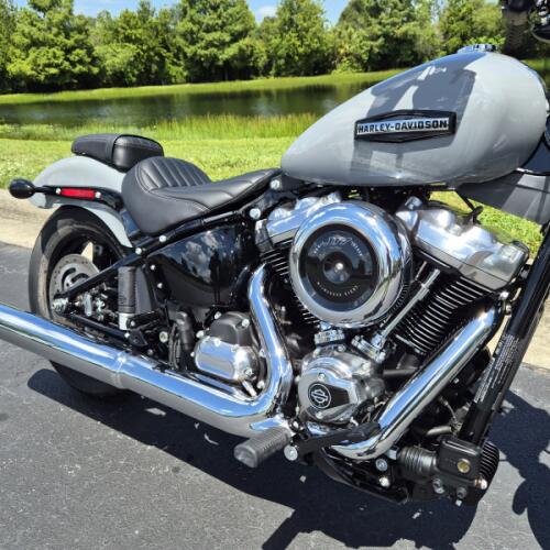 FXBB 2026 Street Bob® thumb 3