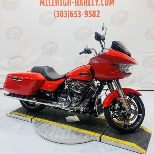 2026 Road Glide™ FLTRX thumb 2