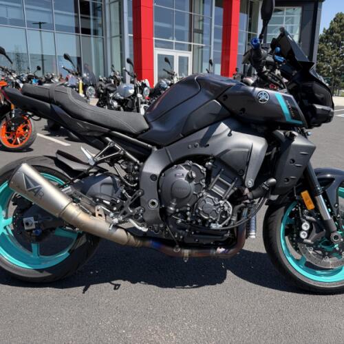  2024 Yamaha MT-10 thumb 3