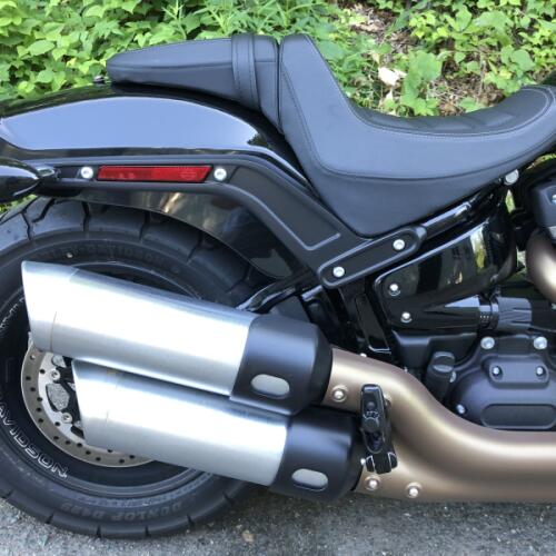 2022 Harley-Davidson® Fat Bob® 114 Vivid Black thumb 2