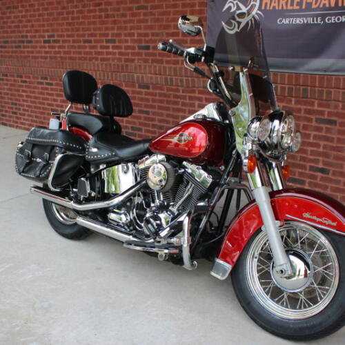 2008 Harley-Davidson® Heritage Softail® Classic Crimson Red Sunglo & Candy Red Sunglo thumb 3