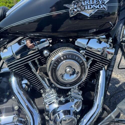 FLHR 2011 Road King® Classic thumb 1