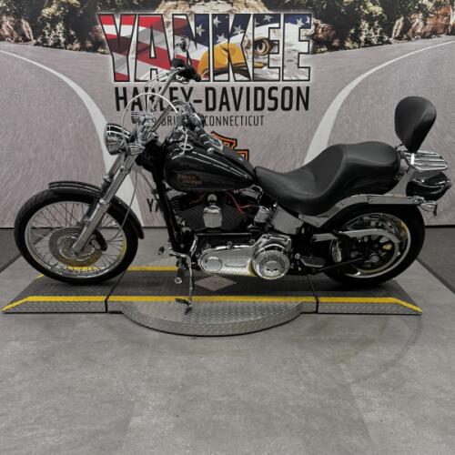 2008 FXSTC Softail® Custom thumb 0
