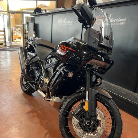 2026 Harley-Davidson® Pan America® 1250 Special RA1250S thumb 3