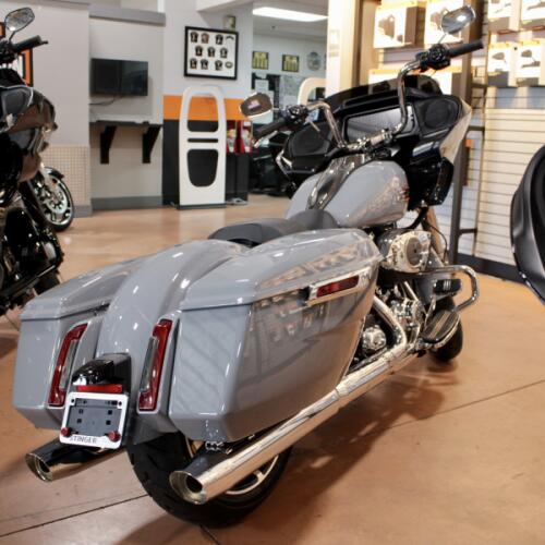 2026 Harley-Davidson Road Glide Grand American Touring FLTRX thumb 2