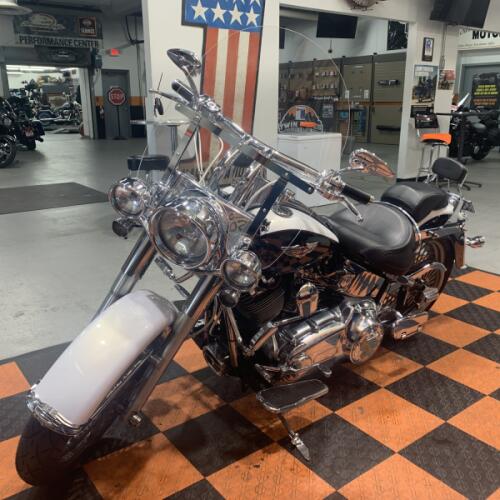 2007 Harley-Davidson Softail Deluxe FLSTN thumb 0