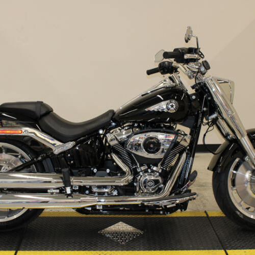 2026 Harley-Davidson Fat Boy Cruiser FLFB thumb 2