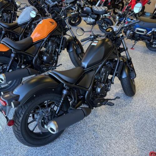 2025 Honda Rebel® 300 thumb 0