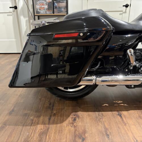 FLTRXS 2017 Road Glide® Special thumb 2