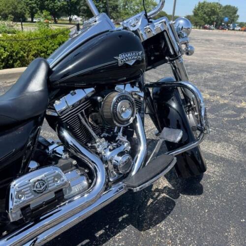 FLHR 2011 Road King® Classic thumb 2