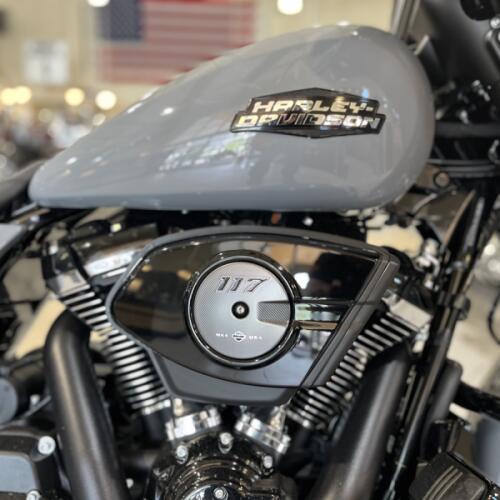 FLHX 2026 Street Glide® thumb 2