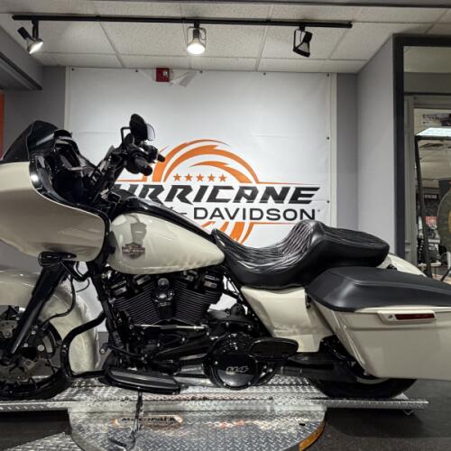 FLTRXS 2022 Road Glide® Special thumb 0