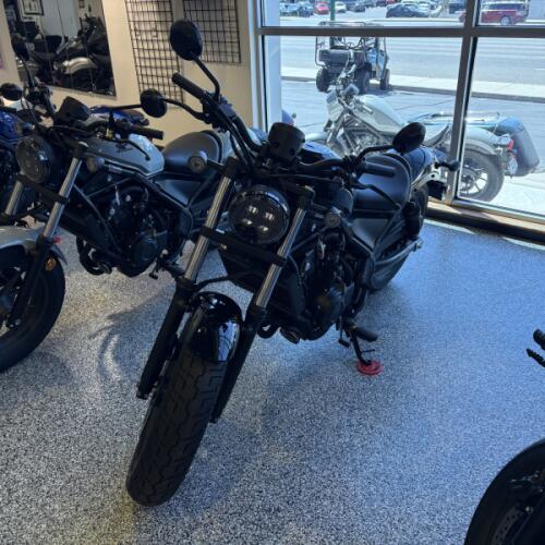 2026 Honda Rebel® 500 thumb 2