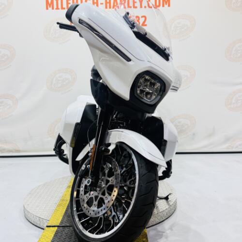 2026 Street Glide Limited FLHXL thumb 2