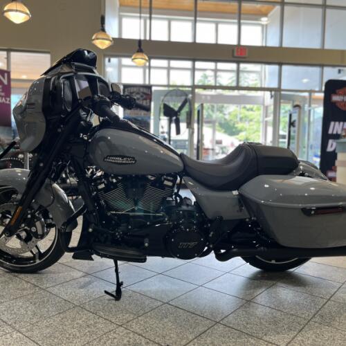 FLHX 2026 Street Glide® thumb 0