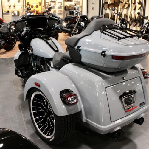 2026 Harley-Davidson Street Glide 3 Limited thumb 0