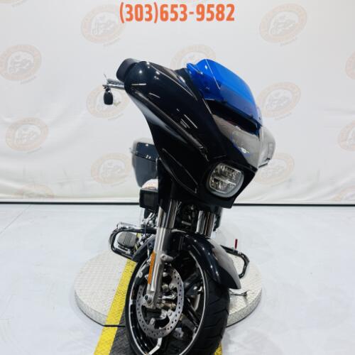 2026 Street Glide® FLHX thumb 2
