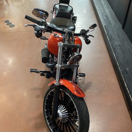 2017 Harley-Davidson® Breakout® FXSB thumb 1