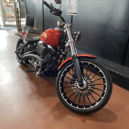 2017 Harley-Davidson® Breakout® FXSB thumb 2