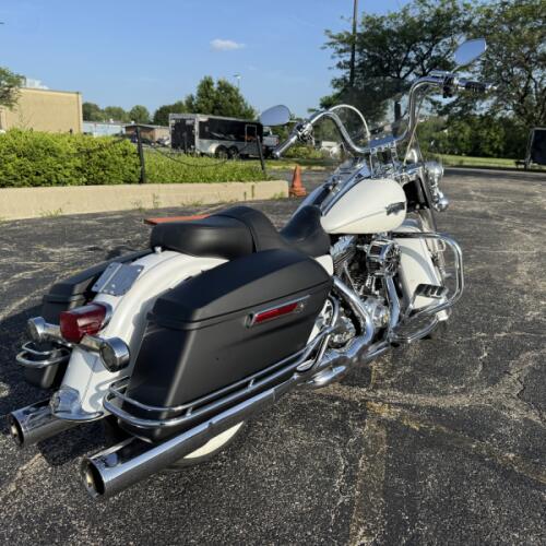 FLHR 2013 Road King® Classic thumb 3