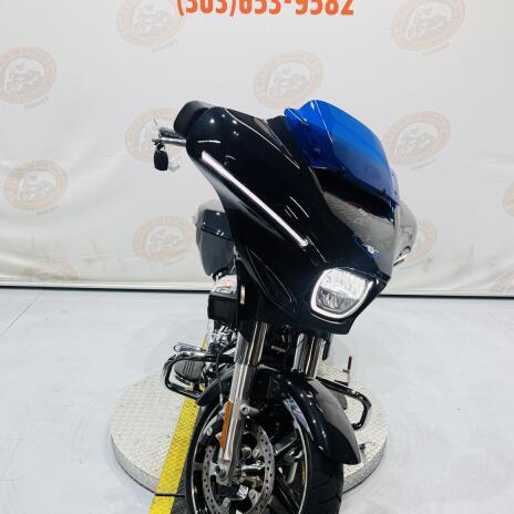 2026 Street Glide® FLHX thumb 1