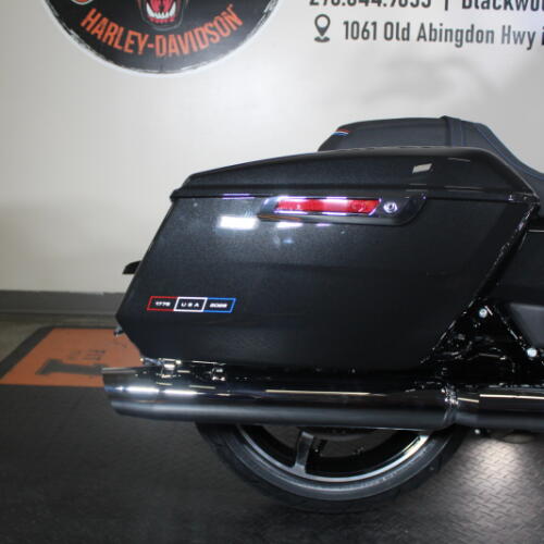 2026 Road Glide® FLTRX  thumb 3