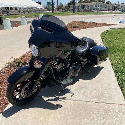 FLHXS 2018 Street Glide® Special thumb 0