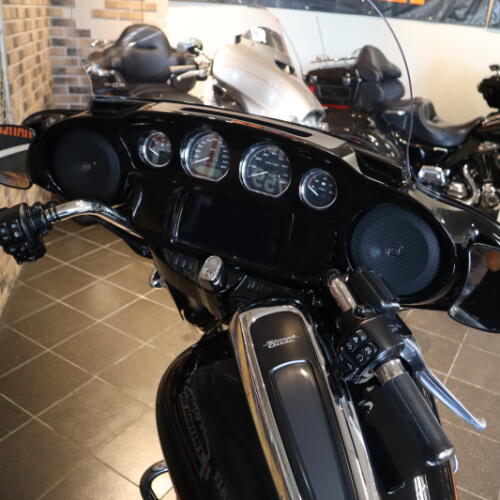2022 Street Glide® Special (FLHXS) thumb 1