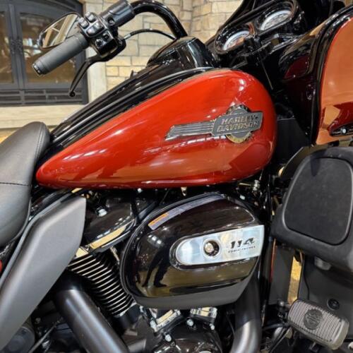 Harley-Davidson® Road Glide™ Limited 2024 FLTRK RED ROCK/VIVID thumb 1