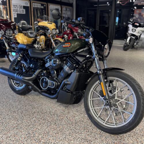 RH975S 2026 Nightster Special® thumb 3
