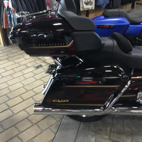 2023 Harley-Davidson® CVO™ Road Glide® LTD Anniversary Heirloom Red Fade thumb 0