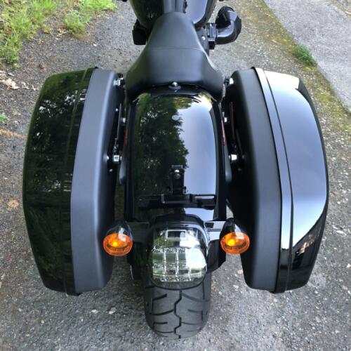 2024 Harley-Davidson® Low Rider® ST Vivid Black thumb 1