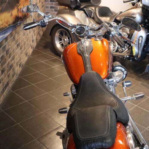 2014 CVO™ Breakout® (FXSBSE) thumb 2