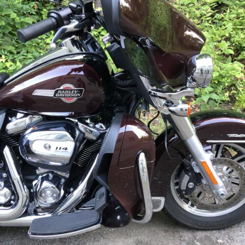 2022 Harley-Davidson® Tri Glide® Ultra Midnight Crimson/Vivid Black thumb 3