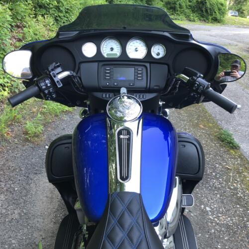 2019 Harley-Davidson® Street Glide® Blue Max thumb 0