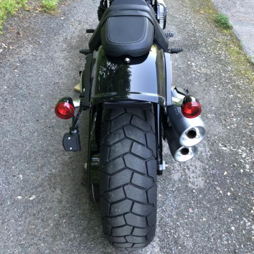 2022 Harley-Davidson® Fat Bob® 114 Vivid Black thumb 1
