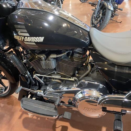 2026 Harley-Davidson® Road Glide 3 FLTRT thumb 0