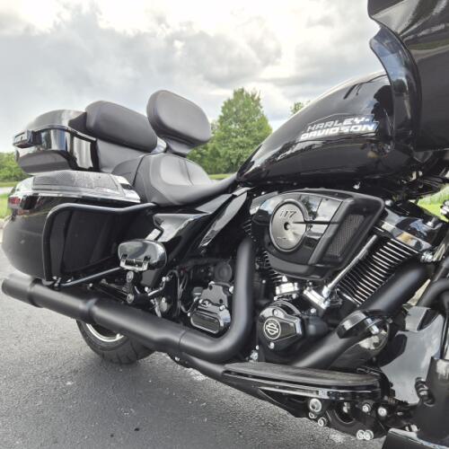 FLTRX 2024 Road Glide® thumb 3