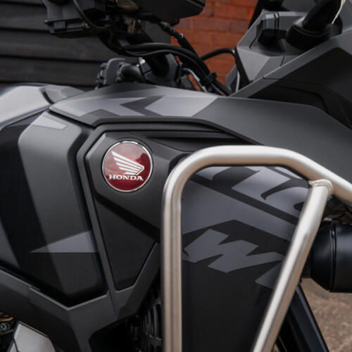2023 Honda CRF 1100 Africa Twin thumb 0