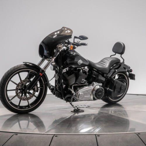 2014 HARLEY-DAVIDSON FXSB BREAKOUT in Vivid Black thumb 0