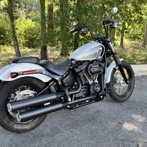 FXBBS 2021 Street Bob® 114 thumb 1