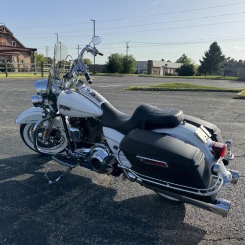 FLHR 2013 Road King® Classic thumb 0