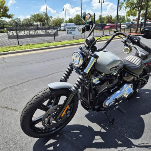 FXBB 2026 Street Bob® thumb 1
