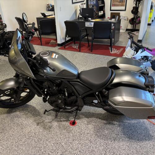2026 Honda Rebel® 1100T thumb 2